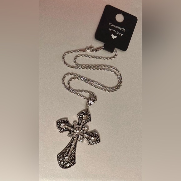 Victorian Goth Silver Statement Cross Necklace Big Large Crystals Brand New - Picture 15 of 16